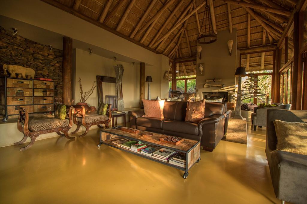 Etali Safari Lodge Madikwe Game Reserve Exterior photo